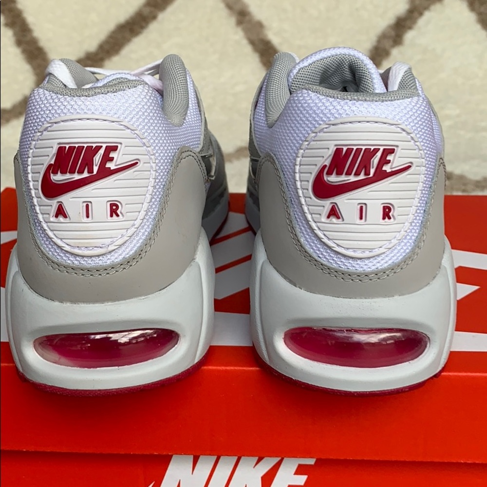 WMNS NIKE AIR MAX CORRELATE White/Metallic Silver - Picture 10 of 16